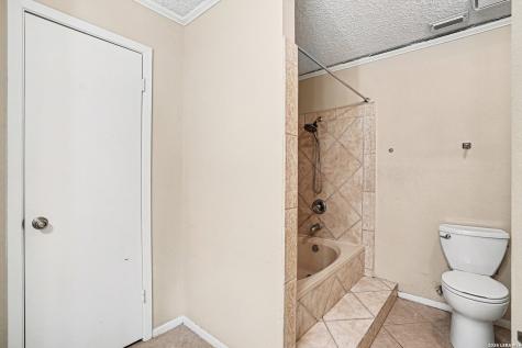 15427 Corian Creek San Antonio TX 78247