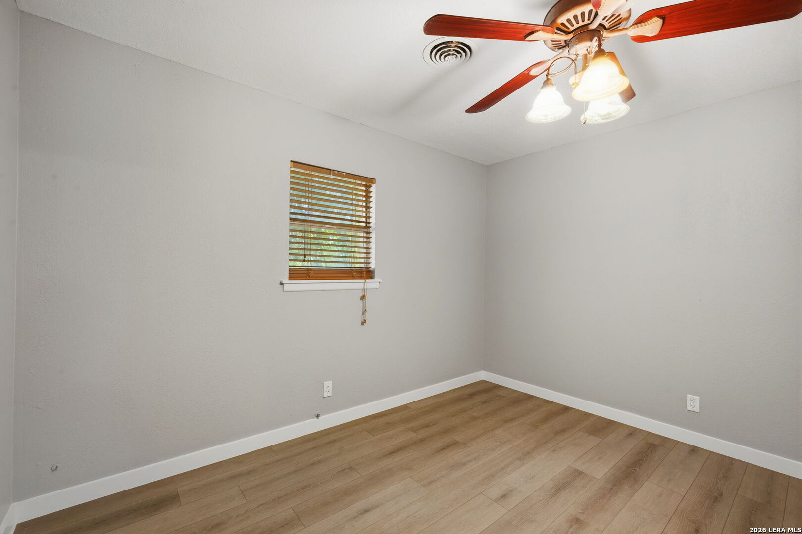 208 S State Highway 16 Jourdanton TX 78026