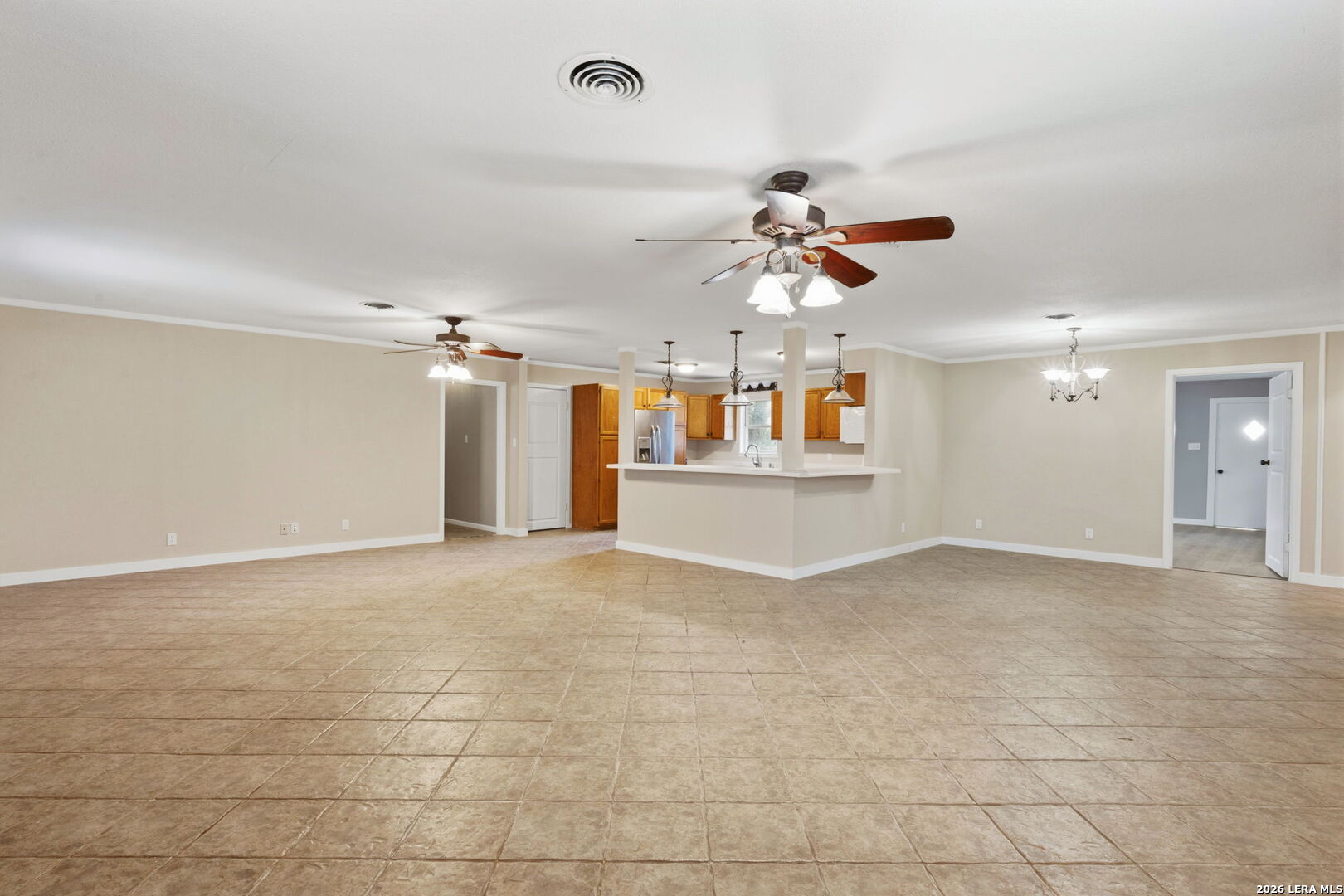208 S State Highway 16 Jourdanton TX 78026