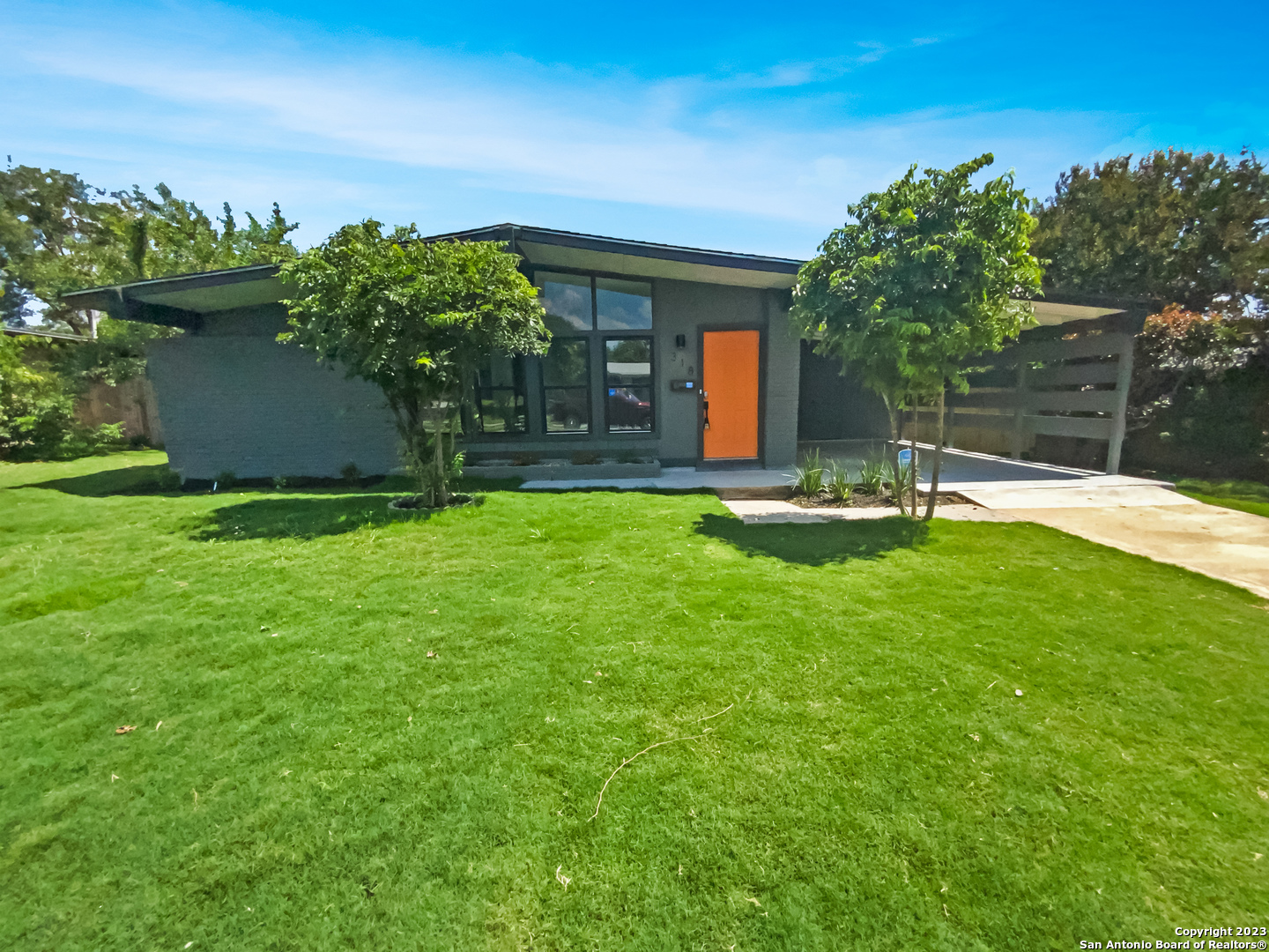 318 Millwood Lane San Antonio TX 78216