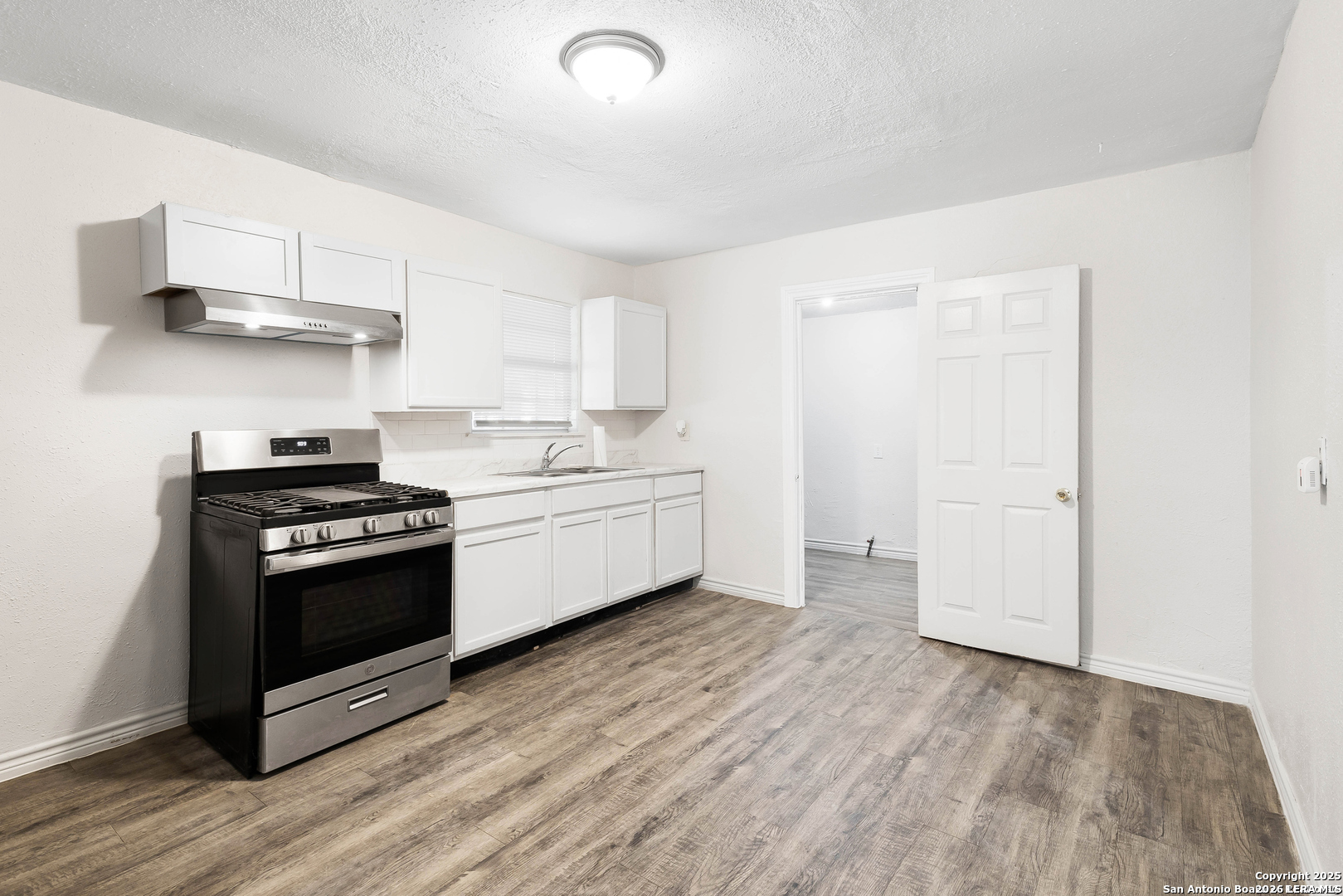 433 Azucena Street San Antonio TX 78237