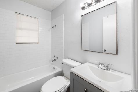 433 Azucena Street San Antonio TX 78237