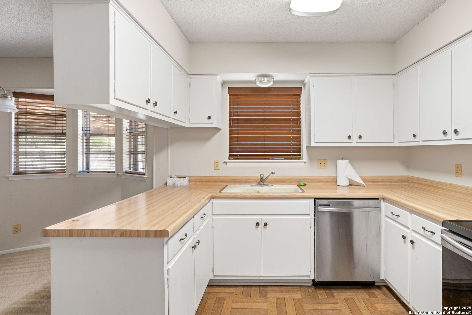 3106 John Glenn San Antonio TX 78217
