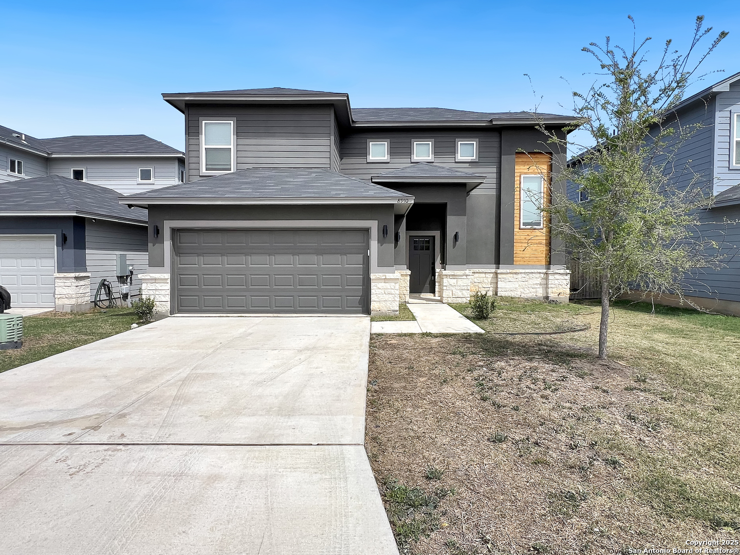 8910 La Herradura San Antonio TX 78224