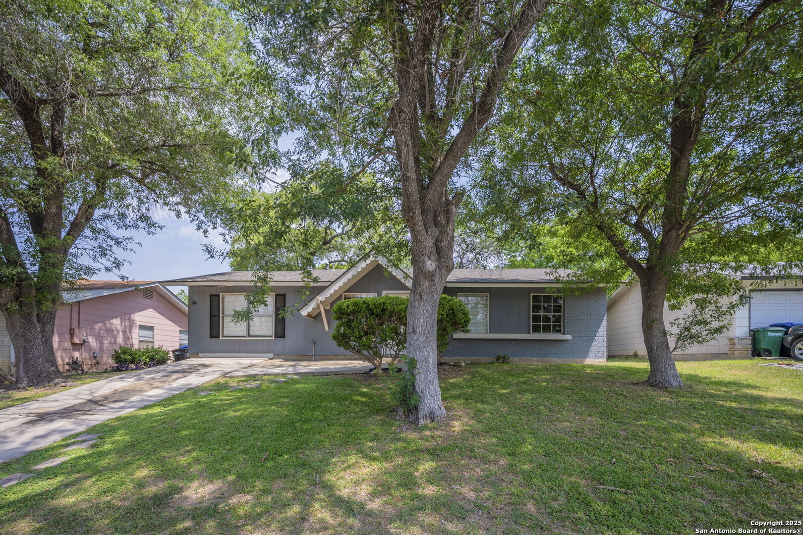 12231 El Santo Way San Antonio TX 78233