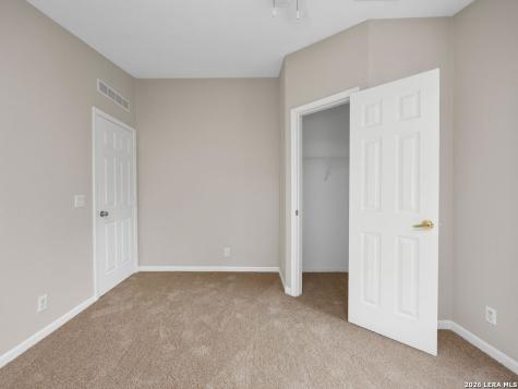 3938 Cannon Wood Elmendorf TX 78112