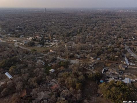 3938 Cannon Wood Elmendorf TX 78112
