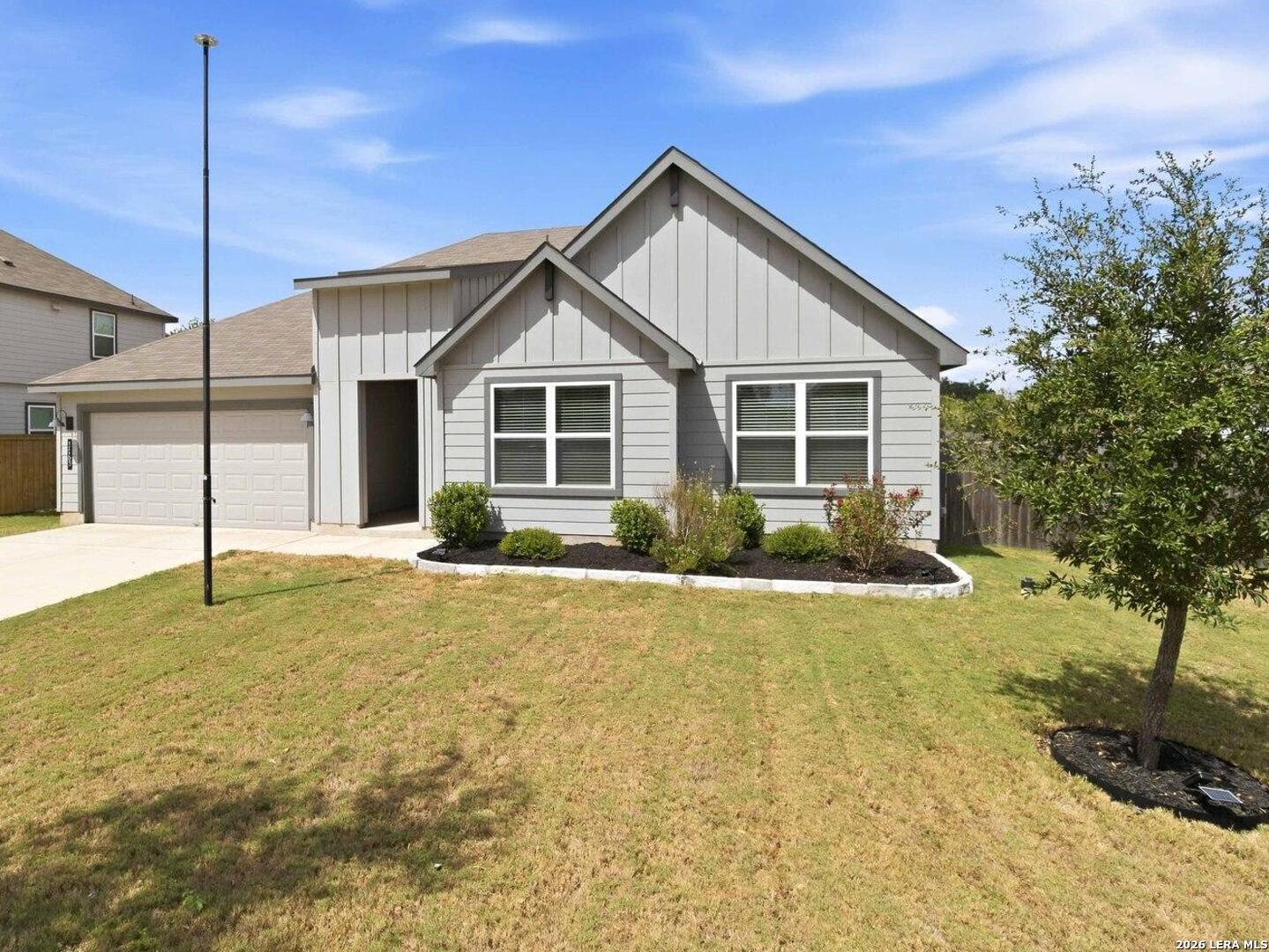 3163 Iron Canyon Bulverde TX 78163