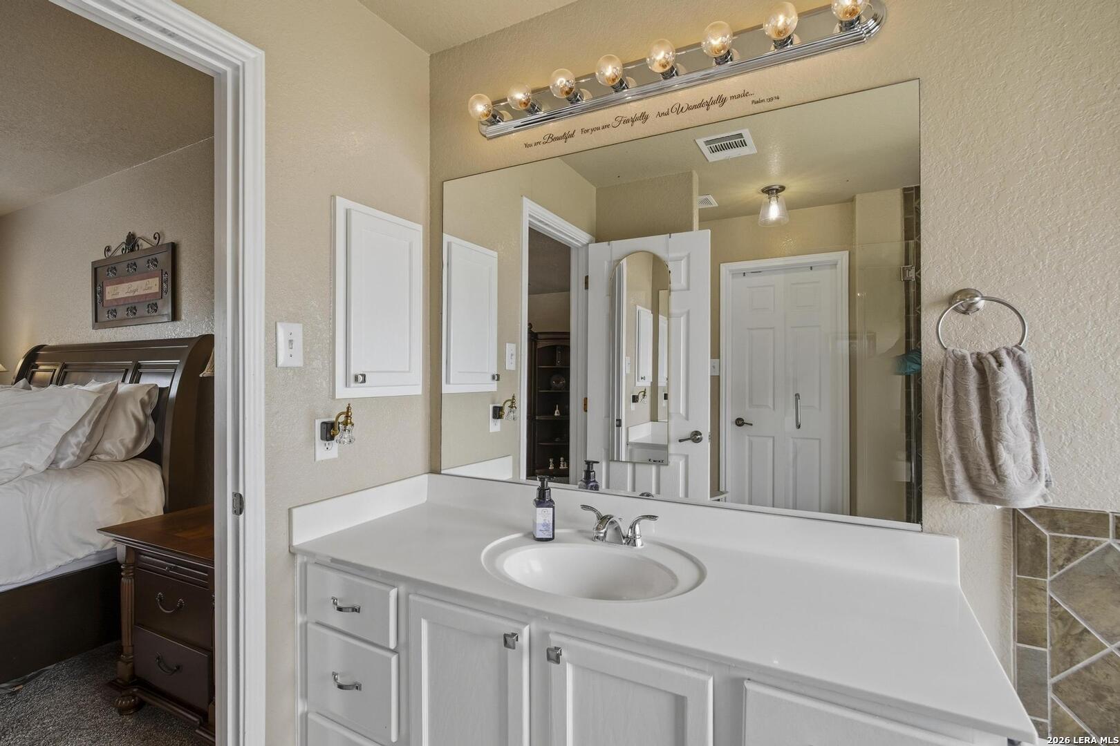 6702 Biscay Harbor San Antonio TX 78249