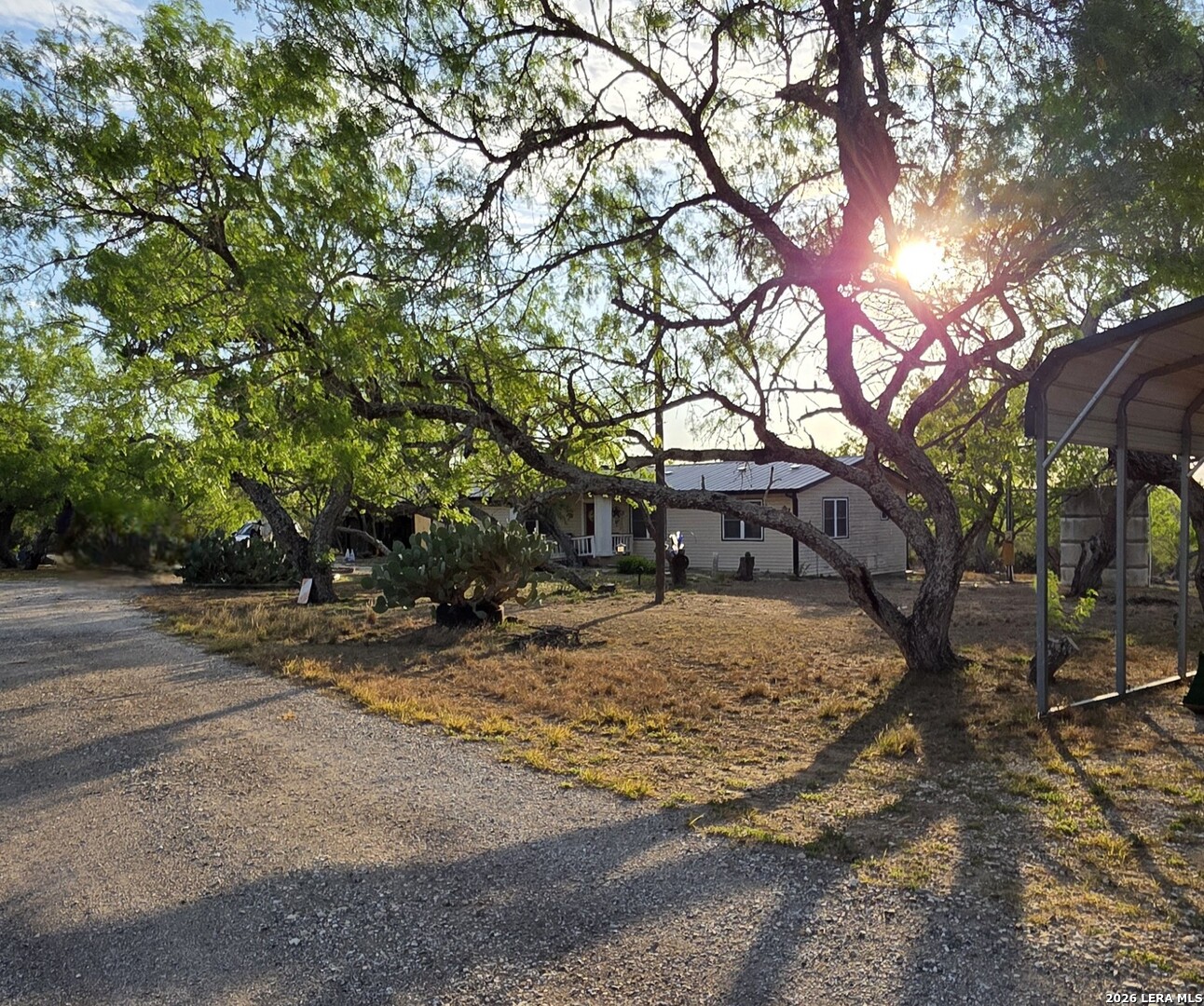 4029 County Road 117 Floresville TX 78114