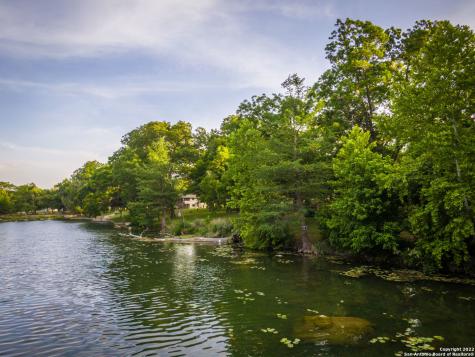 1270 Ervendberg New Braunfels TX 78130