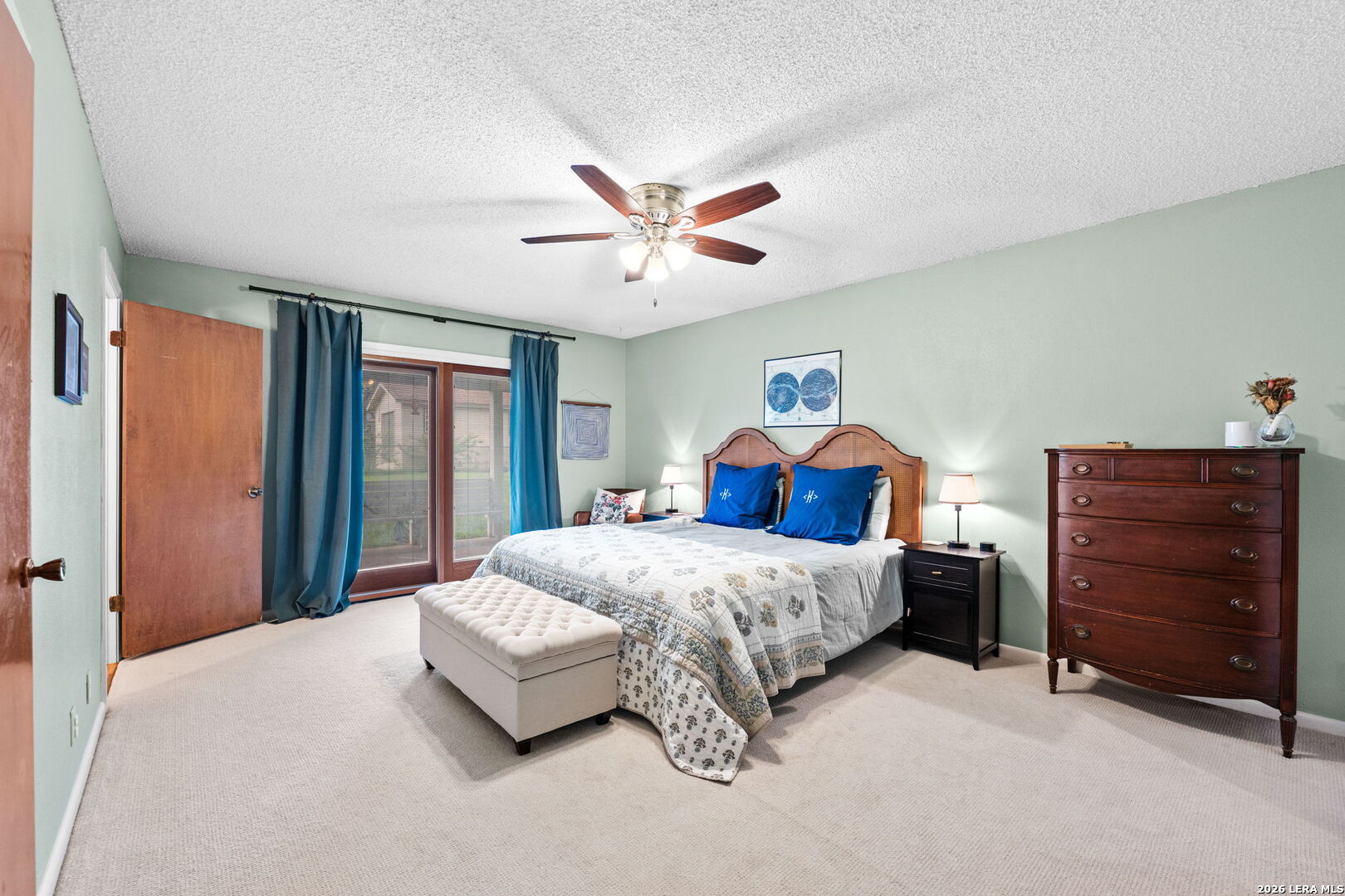 112 Grand Oak Hollywood Park TX 78232