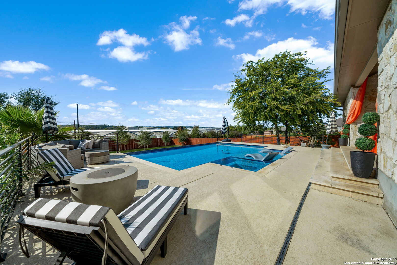 28827 Balcones Creek Boerne TX 78006