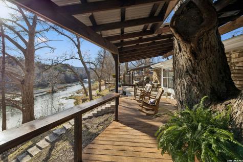 1520 Rocky River Canyon Lake TX 78133