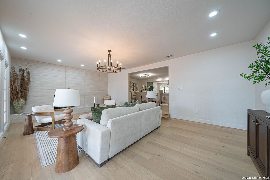 118 Tophill San Antonio TX 78209