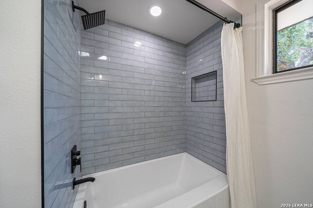 118 Tophill San Antonio TX 78209
