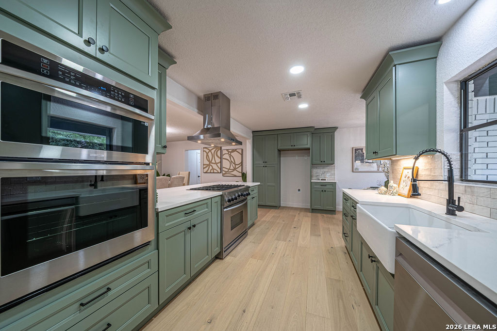 118 Tophill San Antonio TX 78209
