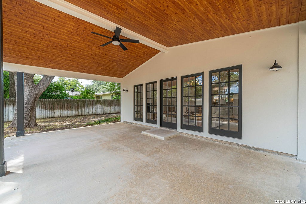 118 Tophill San Antonio TX 78209