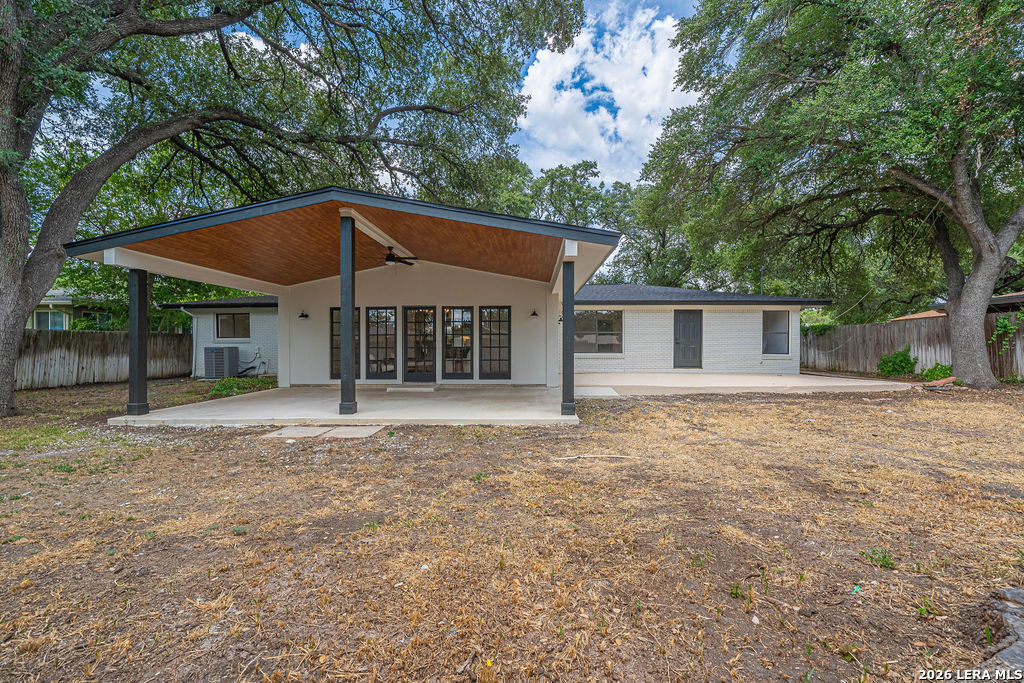 118 Tophill San Antonio TX 78209
