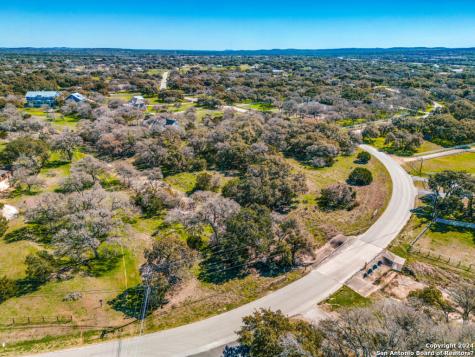 7911 Silver Spur Trail Boerne TX 78015