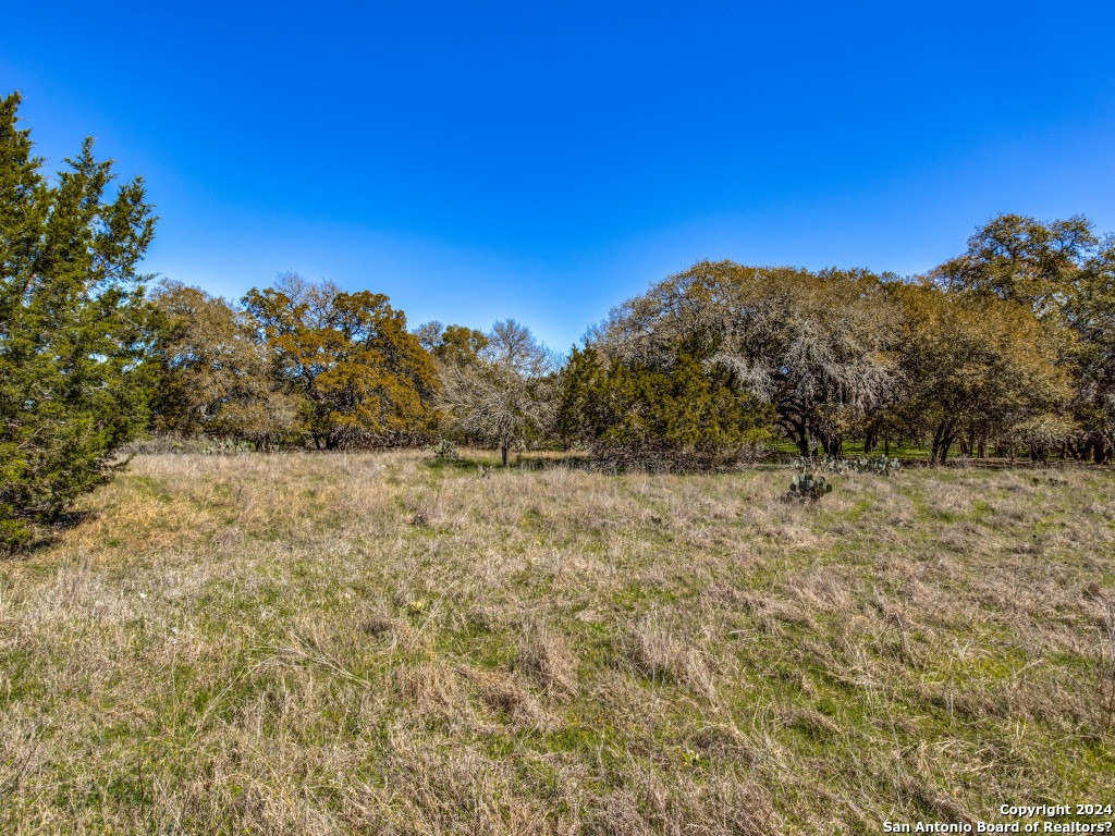 7911 Silver Spur Trail Boerne TX 78015