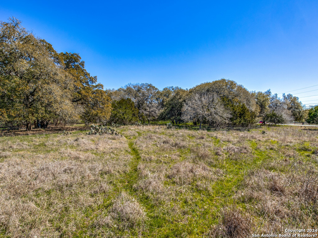 7911 Silver Spur Trail Boerne TX 78015