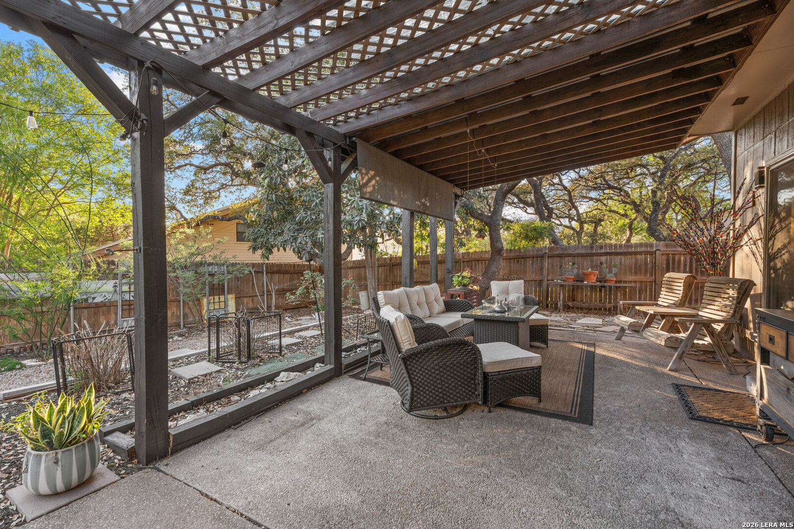 2522 Crow Valley San Antonio TX 78232