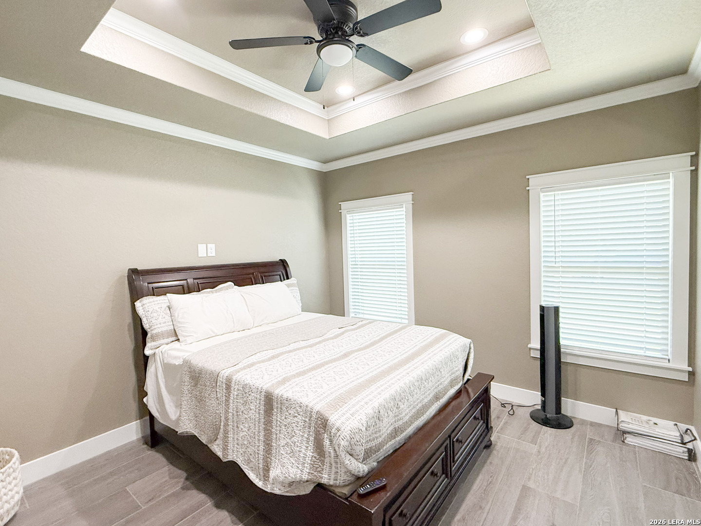 300 Bluebonnet Avenue Devine TX 78016