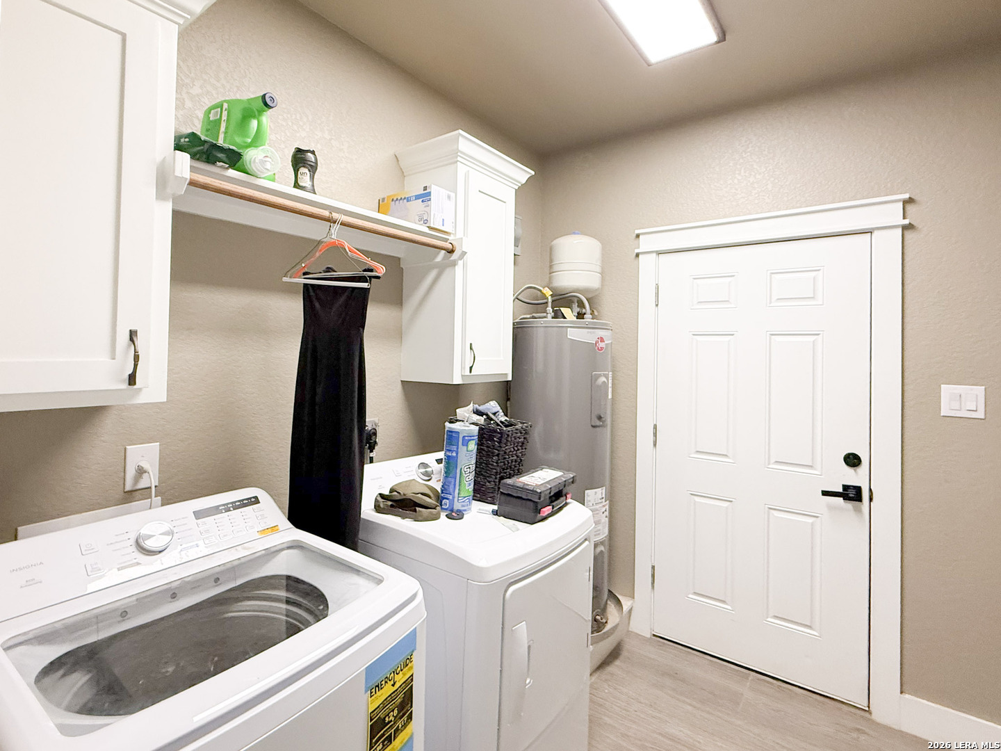 300 Bluebonnet Avenue Devine TX 78016