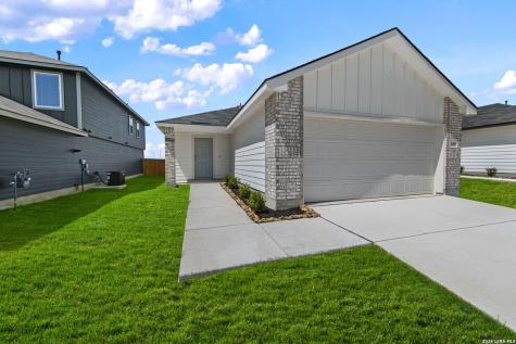 16059 Mahogany Way Elmendorf TX 78112
