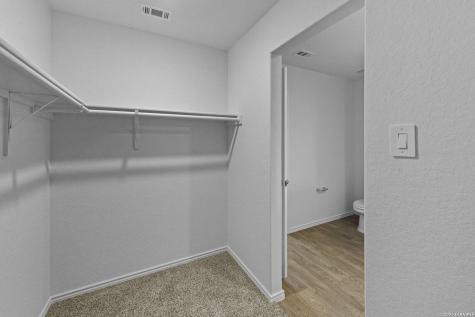 16059 Mahogany Way Elmendorf TX 78112