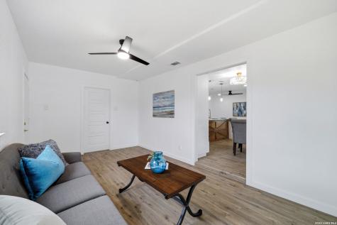 551 Merritt San Antonio TX 78227