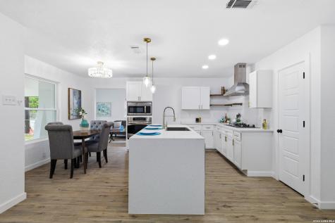 551 Merritt San Antonio TX 78227