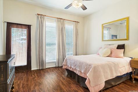 6816 Terra Rye San Antonio TX 78240
