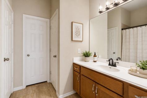 6816 Terra Rye San Antonio TX 78240