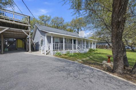 3400 Lakeview Canyon Lake TX 78133
