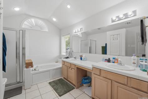 10210 S State Highway 123 Seguin TX 78155