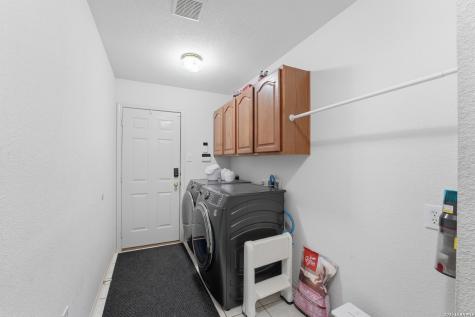 10210 S State Highway 123 Seguin TX 78155