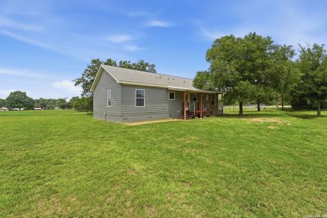 10210 S State Highway 123 Seguin TX 78155