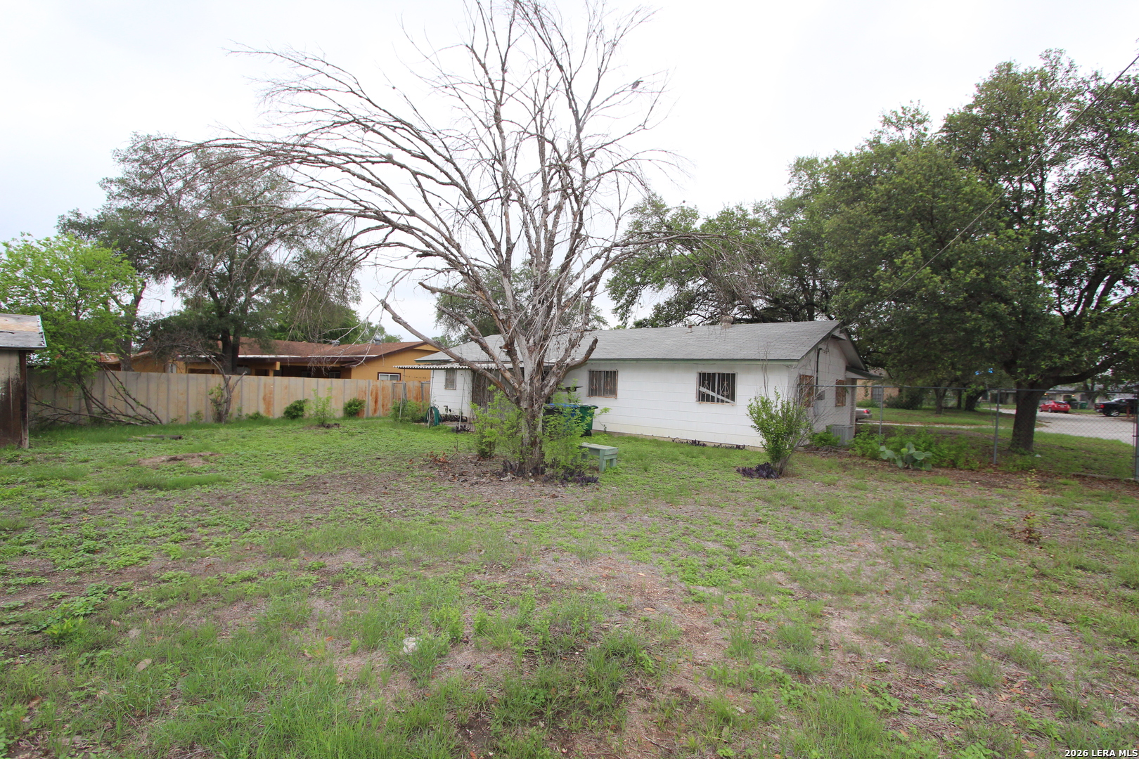 4442 Desert View San Antonio TX 78217
