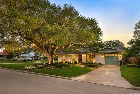 4442 Desert View San Antonio TX 78217