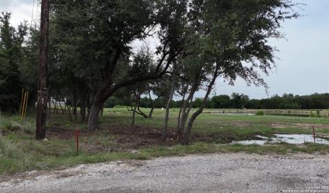 122 N Junius Peak Blanco TX 78606