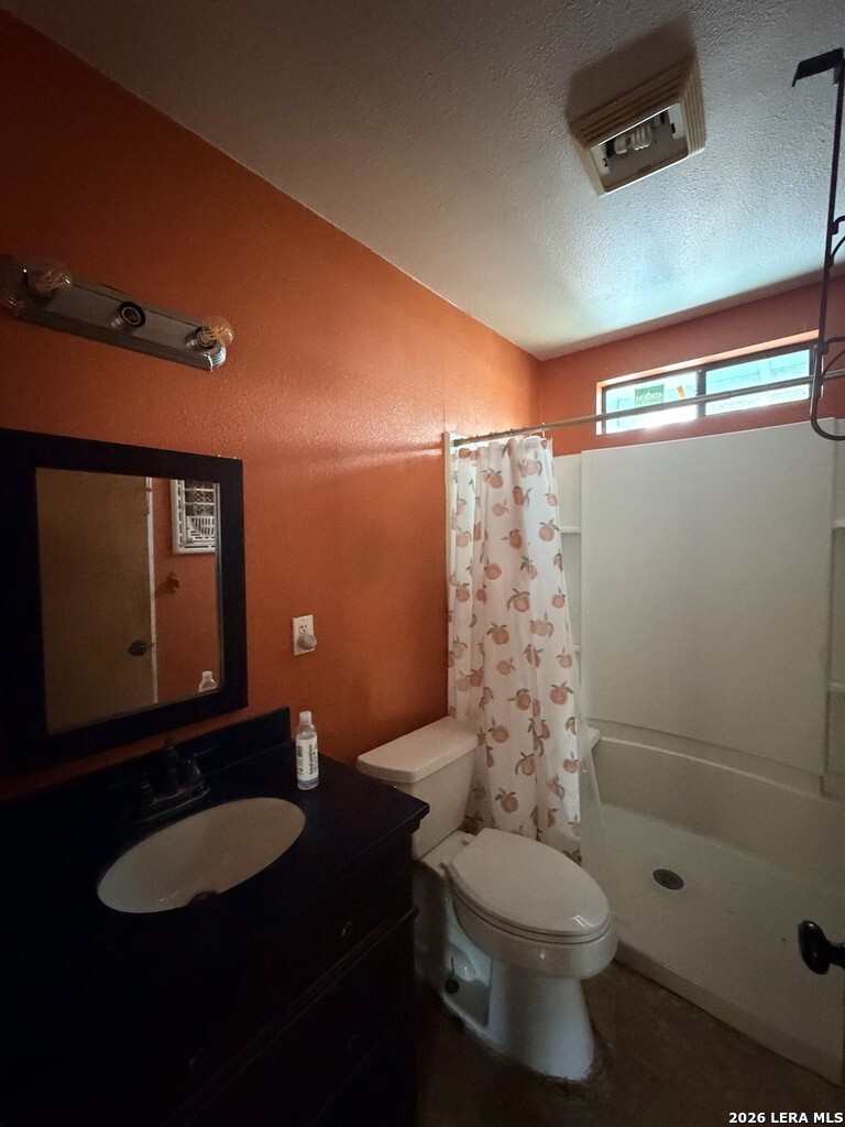 326 S San Joaquin Avenue San Antonio TX 78237