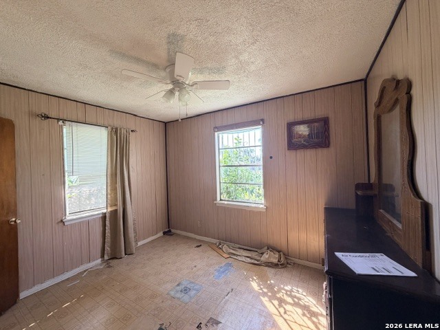 326 S San Joaquin Avenue San Antonio TX 78237