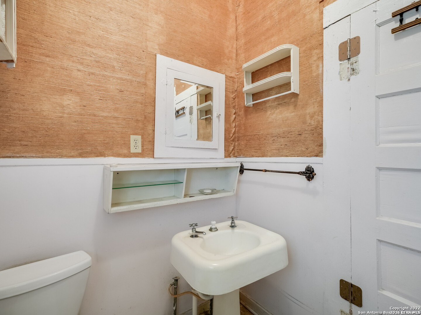 1338 Paso Hondo San Antonio TX 78202