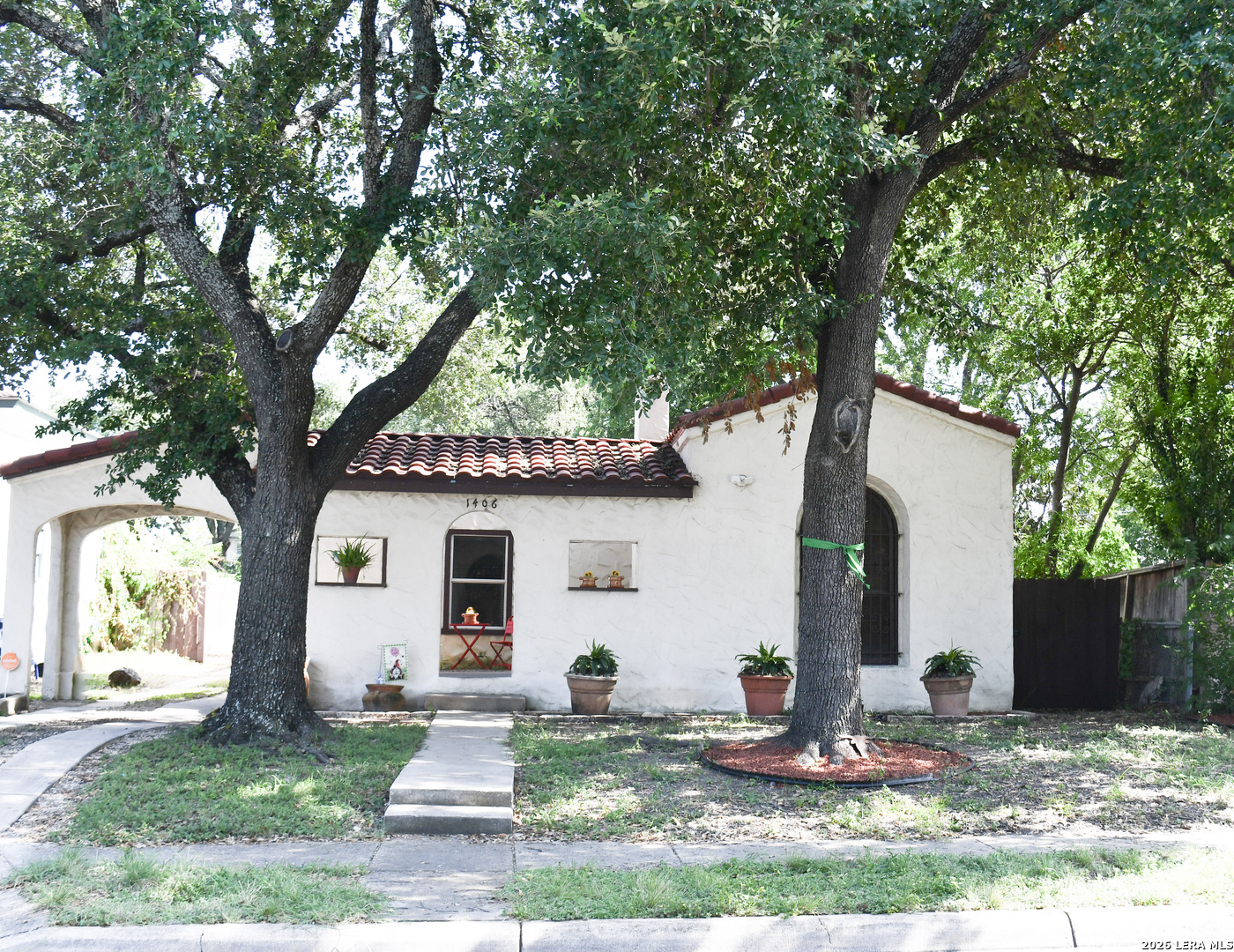 1406 Fulton Avenue San Antonio TX 78201