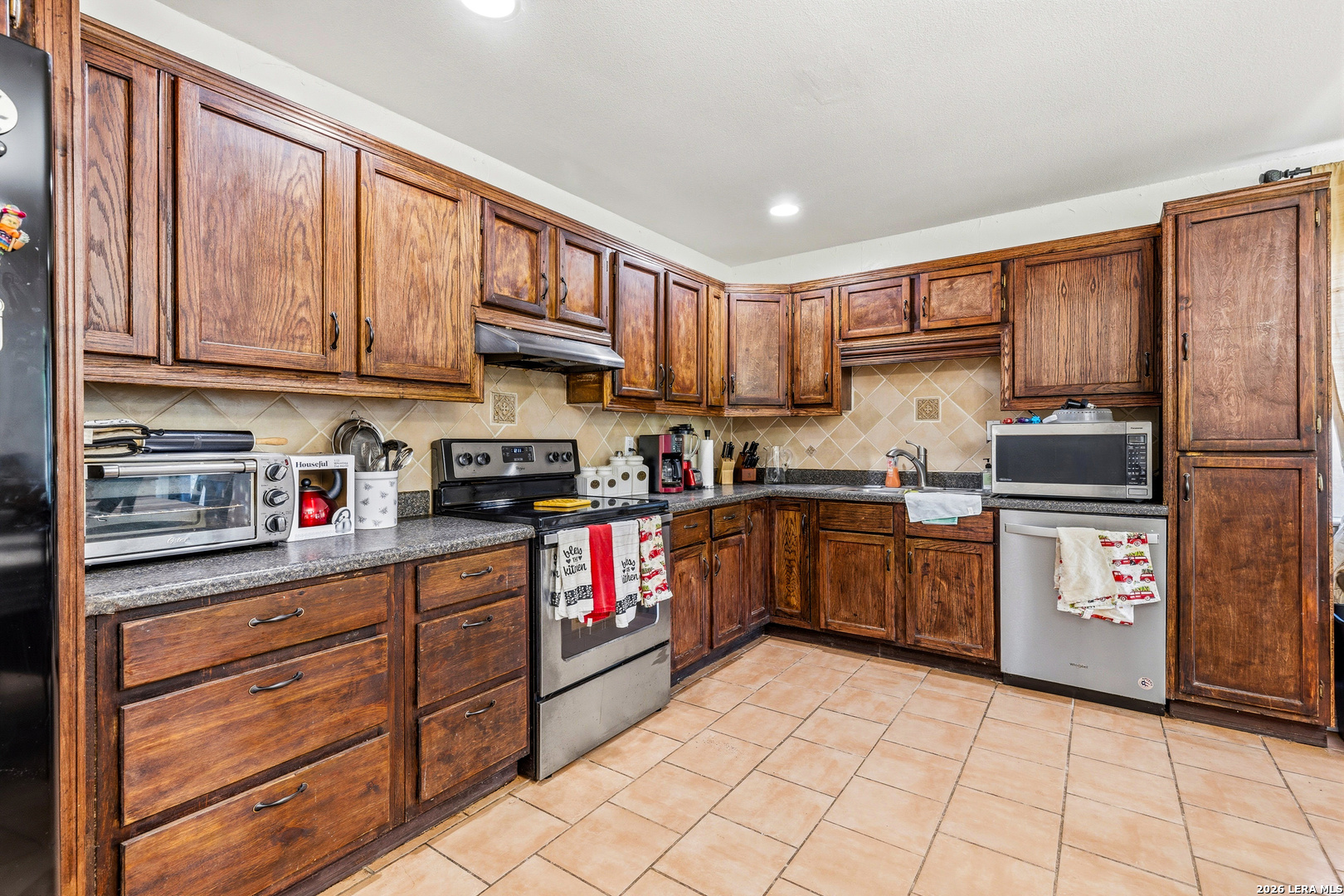 6650 Grist Mill Street Leon Valley TX 78238