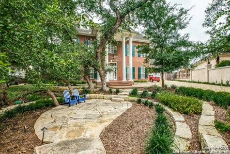 10 Chatsworth Way San Antonio TX 78209