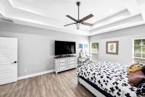 156 Crescent Ridge Adkins TX 78101