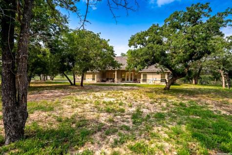 156 Crescent Ridge Adkins TX 78101